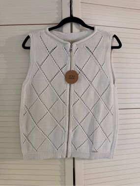 Blue Willi's White Knit Zip-Front Sweater Vest 0063